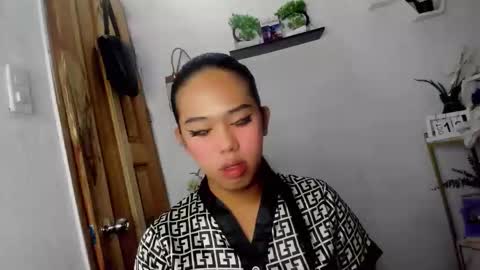 Snapshot of m1ssjanelana69 chatting on 10.12.25 Janelovesu online show from 10.12.25