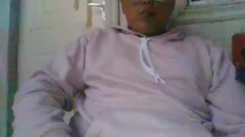 Snapshot of m4nchad0s chatting on 04.27.26 M4nchad0s online show from 04.27.26