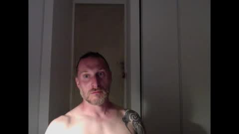 Snapshot of m4rduk81 chatting on 05.25.26 m4rduk online show from 05.25.26