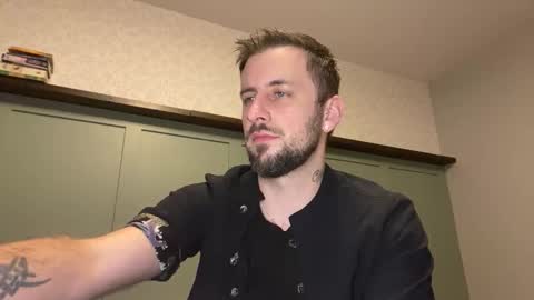 Snapshot of m_stephen chatting on 02.12.26 m_stephen online show from 02.12.26