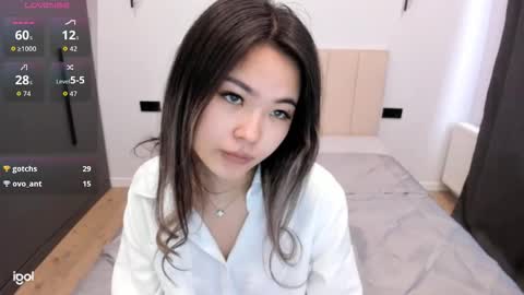 Snapshot of maakimita chatting on 09.24.25 maakimita online show from 09.24.25
