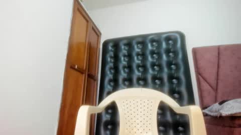 Snapshot of maaster420 chatting on 02.22.26 itgram pezlo josue online show from 02.22.26