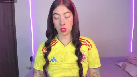 Snapshot of maazikeenx chatting on 06.18.26 Sara online show from 06.18.26