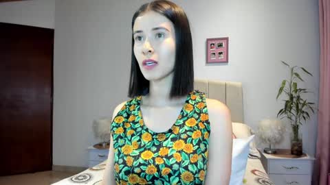Macarena online show from 01.14.25