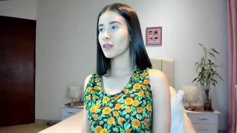 Macarena online show from 02.18.25