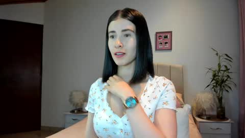 Macarena online show from 02.25.25