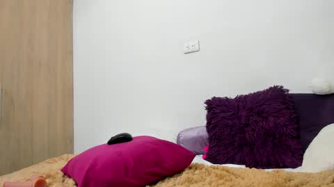 macarenaawills online show from 01.27.25