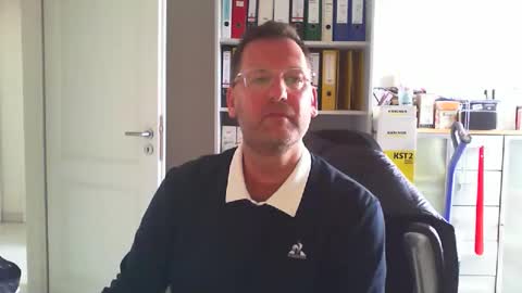 Snapshot of macfly67 chatting on 04.20.26 macfly67 online show from 04.20.26