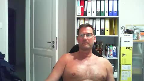 Snapshot of macfly67 chatting on 05.03.26 macfly67 online show from 05.03.26
