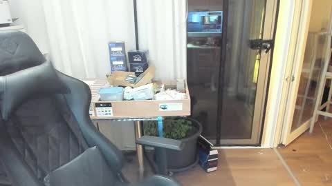 Snapshot of machinegun3dx chatting on 02.11.26 Andy online show from 02.11.26