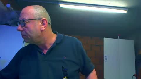 Snapshot of machinegun3dx chatting on 03.03.26 Andy online show from 03.03.26