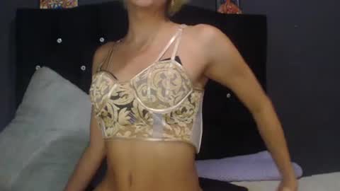Snapshot of machissex chatting on 07.21.26 machissex online show from 07.21.26