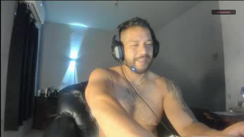 Snapshot of machohandsome chatting on 04.23.26 Javier papichulo master how do you want online show from 04.23.26
