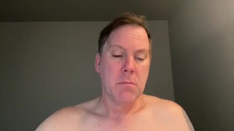 xStraightEdgex online show from 01.19.25