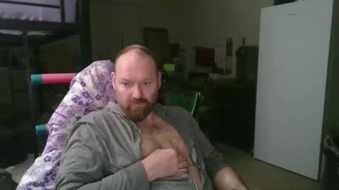 Snapshot of mackhere4u chatting on 04.30.26 mackhere4u online show from 04.30.26