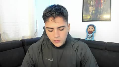 max online show from 03.08.25