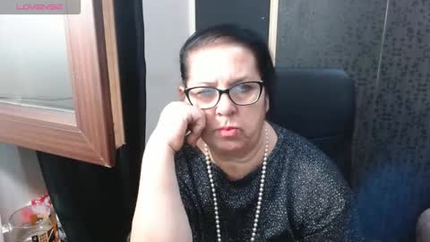 Madam Sanjanne online show from 09.16.25