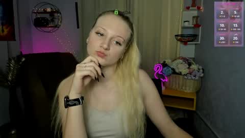Snapshot of madam_ulis chatting on 05.15.26 Ulis online show from 05.15.26