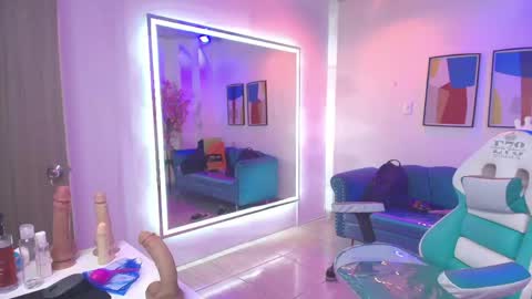 Madame Scarllet  online show from 04.15.26