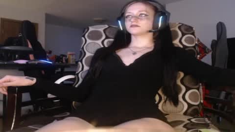 Madame Bubs online show from 04.04.26