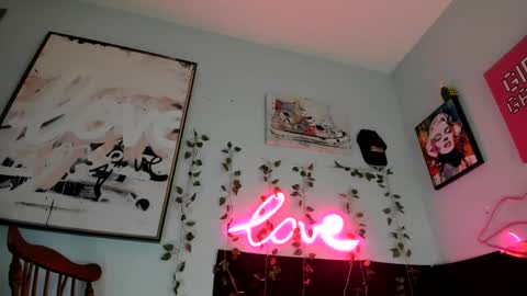 Maddi Avalon online show from 02.26.25