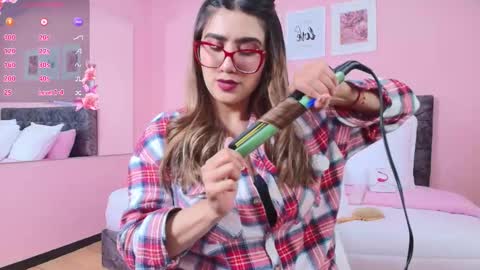 Maddie online show from 11.27.25