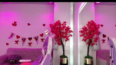 maddie_t18 online show from 02.16.26