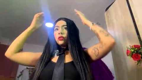 Snapshot of maddiiebrooks chatting on 10.24.25 Maddie online show from 10.24.25