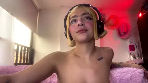 Snapshot of maddiiebrooks chatting on 02.24.26 Maddie online show from 02.24.26