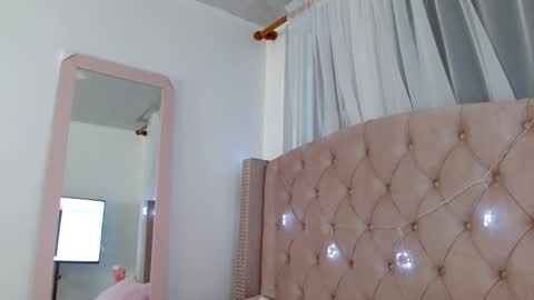 Snapshot of maddy_14 chatting on 12.18.24 Maddy UwU online show from 12.18.24