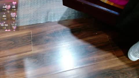 Snapshot of maddy_14 chatting on 01.24.25 Maddy UwU online show from 01.24.25