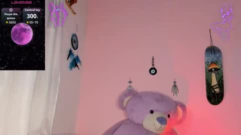 Maddy  online show from 11.11.25