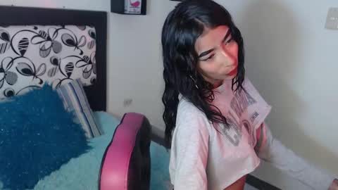 Snapshot of maddy_parker_ chatting on 01.14.25 Maddy Parker online show from 01.14.25