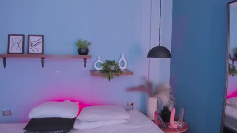 Maddy  online show from 11.09.25