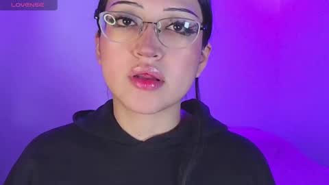   Please followme and rate me your thumbs up online show from 11.19.25