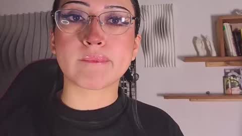   Please followme and rate me your thumbs up online show from 11.21.25