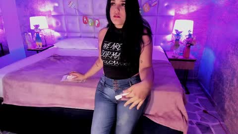 Snapshot of maddysexx_ chatting on 04.02.26 Maddy online show from 04.02.26