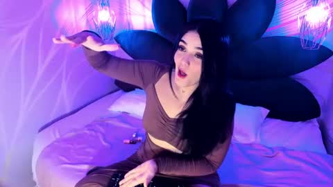Maddy online show from 06.27.26