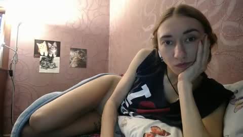 Snapshot of made_x_heaven chatting on 12.03.24 Julia online show from 12.03.24