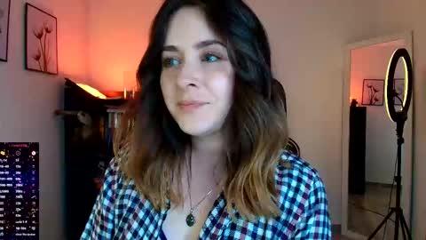 Snapshot of madelamee chatting on 03.16.26 madelamee online show from 03.16.26