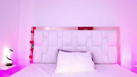 Madeline  online show from 04.11.26