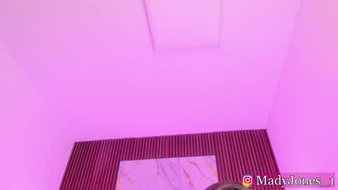 Snapshot of madeline_sweet_ chatting on 02.09.26 Madeline online show from 02.09.26