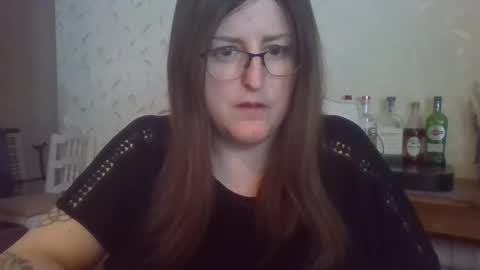 Snapshot of madelinebeau chatting on 03.18.26 madelinebeau online show from 03.18.26