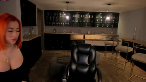 Snapshot of madelinefox_ chatting on 09.26.25 Madeline online show from 09.26.25