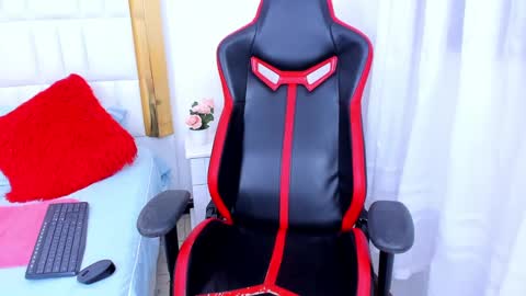 Snapshot of madelinejackson chatting on 01.18.25 Madeline online show from 01.18.25