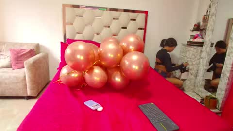 Snapshot of madeyn_roses chatting on 01.06.26 madelyn roses online show from 01.06.26