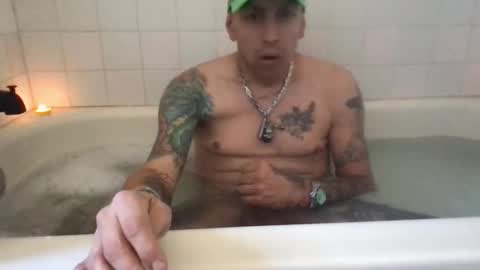 Snapshot of madeyoulook818 chatting on 02.21.26 madeyoulook818 online show from 02.21.26