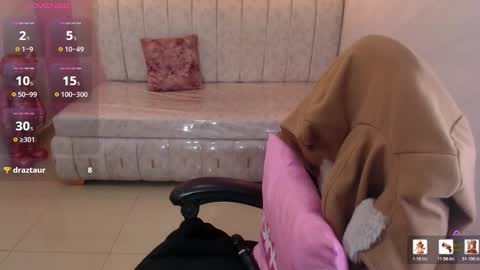 Madhison  online show from 02.25.26