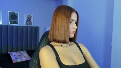 Snapshot of madie_collins7 chatting on 05.12.26 Madie online show from 05.12.26