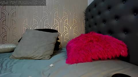   online show from 02.01.25